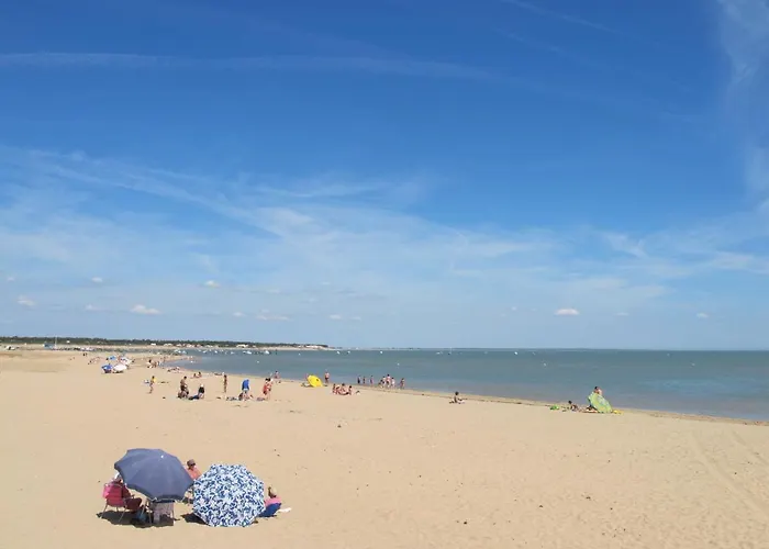 Holiday home Les Brisans By Interhome *